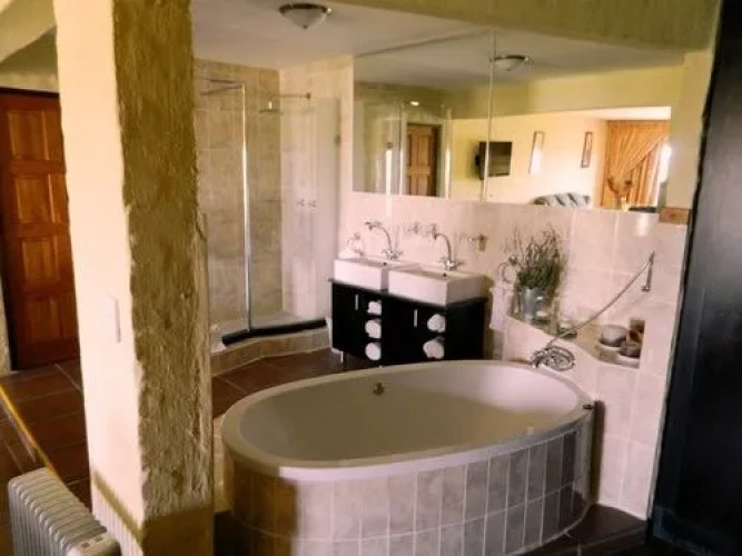 Vaalnest Boutique HotelOver view