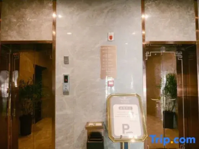 Yaran Hotel
