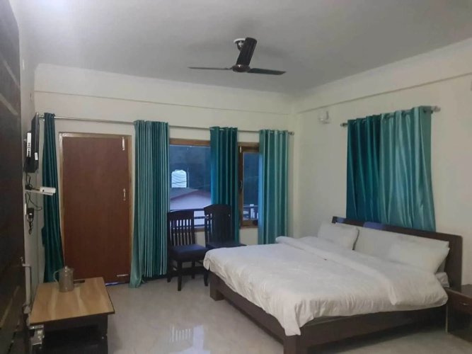 Hotel Uttaranchal Inn