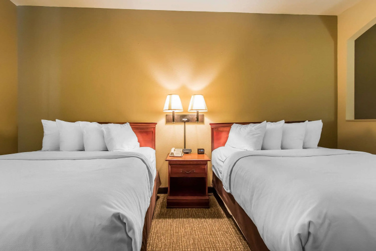 Quality Suites New Iberia