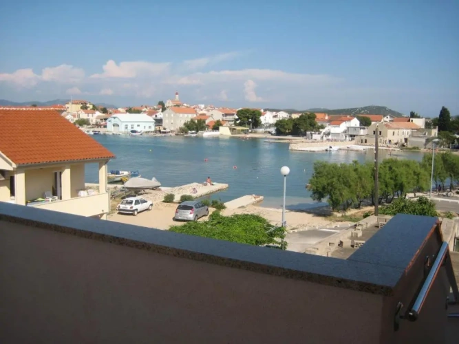 1 Bedroom Apartment with balcony