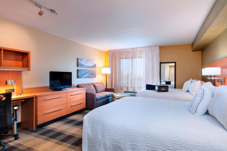 Quadruple Suite