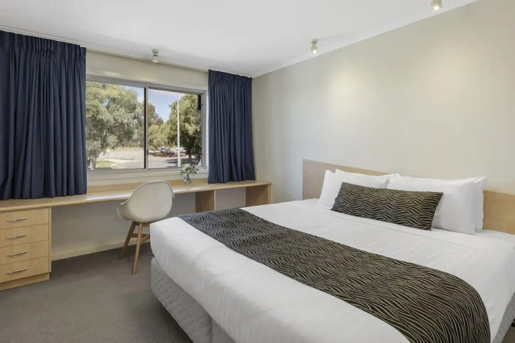 Premier Inn Belconnen