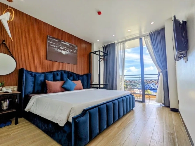 Deluxe Double room with balcony