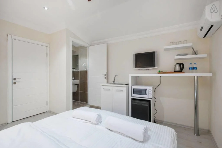 Mayata Suites Hotel