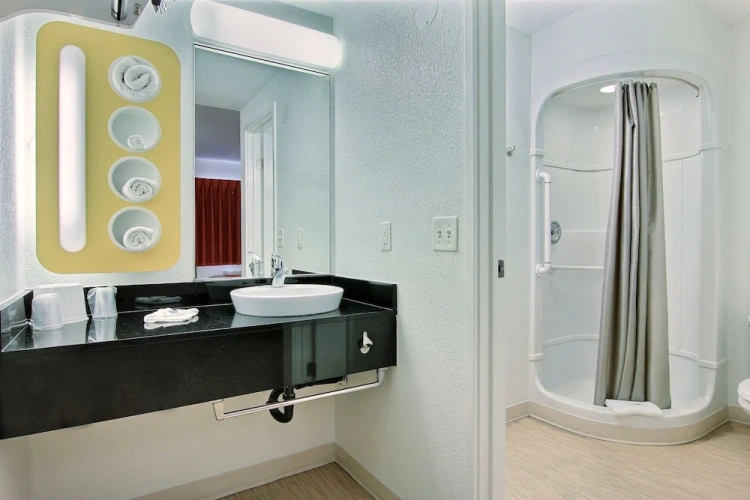 Premium Quadruple room