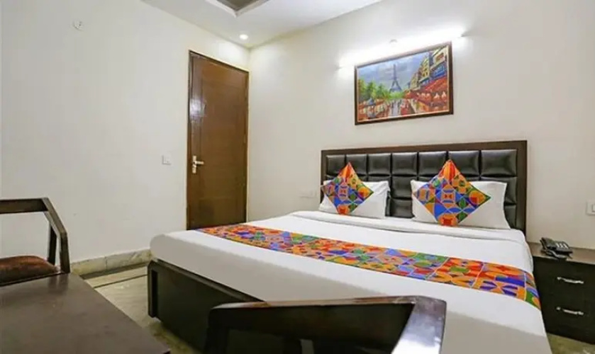 Fabhotel Pacific Homes