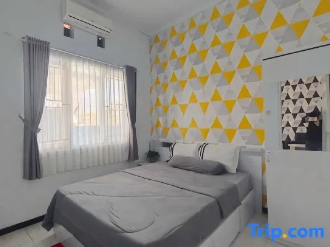 2 Bedrooms Villa