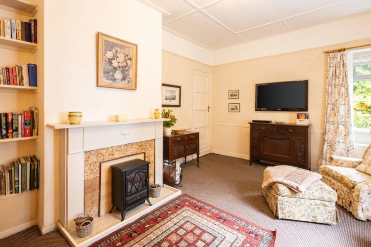 Host Stay Upper Lodge