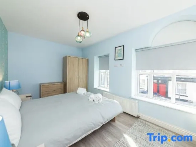 1 Bedroom Deluxe Suite