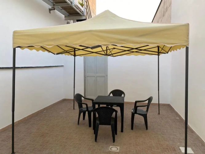 2 Bedrooms Cottage