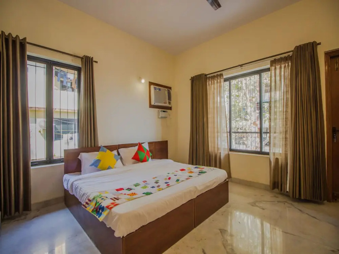 OYO 11351 Home 4BHK Miramar Beach