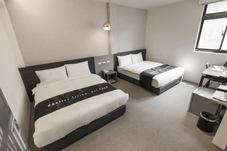 Standard Quadruple room