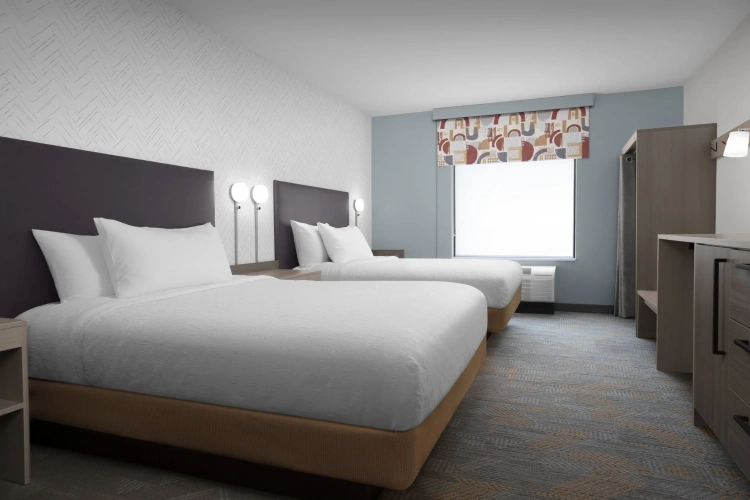 Quadruple Suite