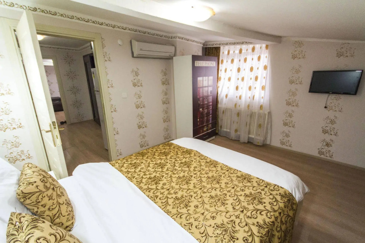 Ilya Suite