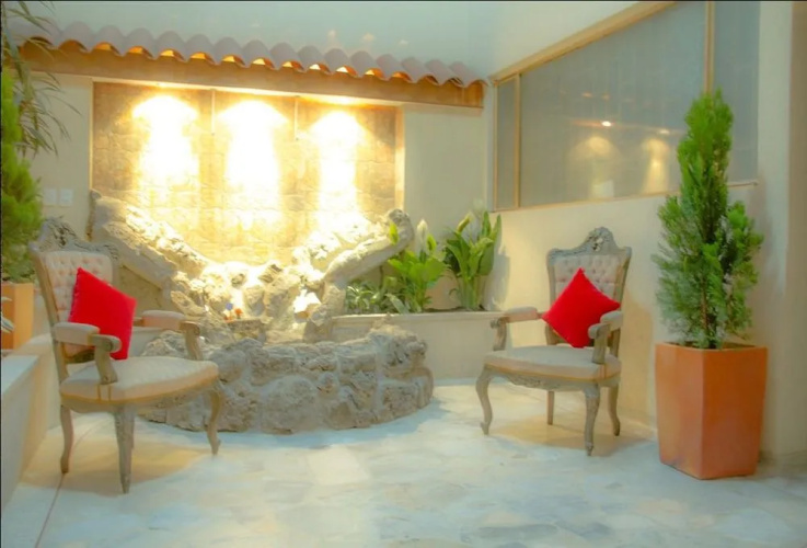 Aparta Suite Casa Regis