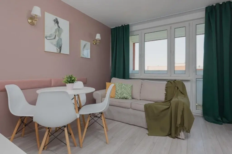 1 Bedroom Apartment
