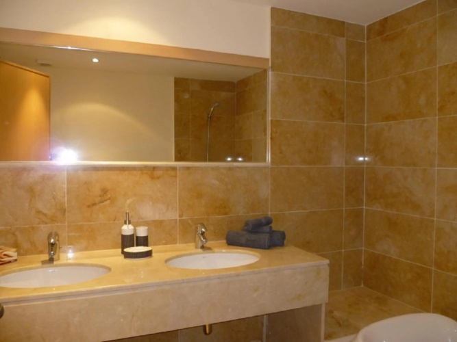 21387 - Fine Duplex Apartment – Near Beach