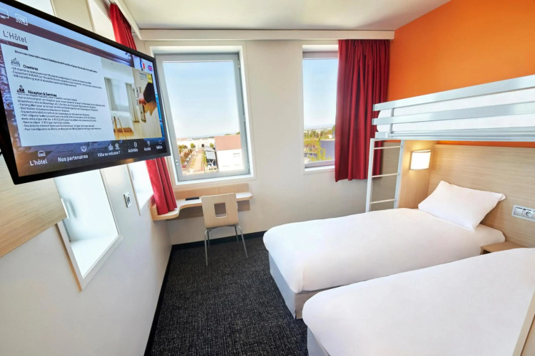 Kyriad ECO - Clermont Ferrand Estaing