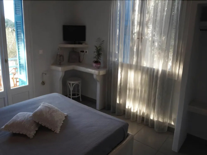 Eleni House