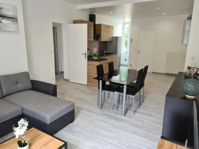 2 Bedrooms Double Apartment