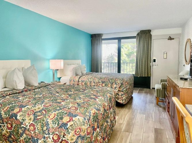 Standard Quadruple room