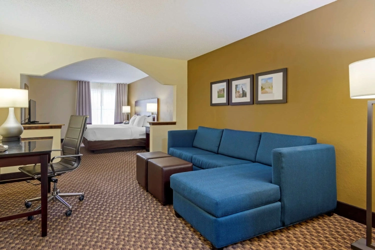 Double Suite