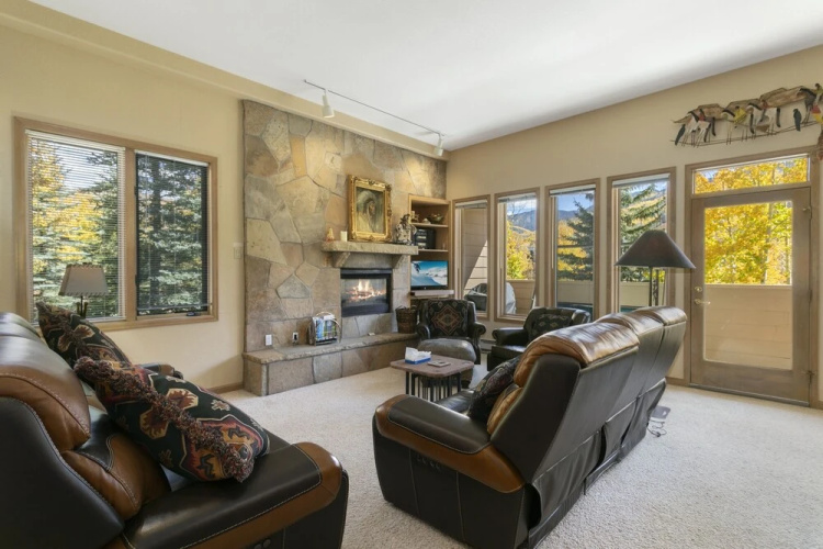 Sunvail Condos 31e 3 Bedroom Condo by RedAwning