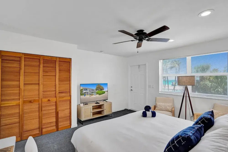 Marine Villas 7 in Hollywood