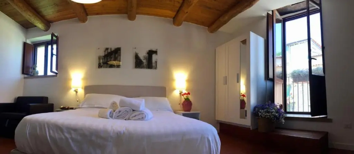 Standard Double room with balcony