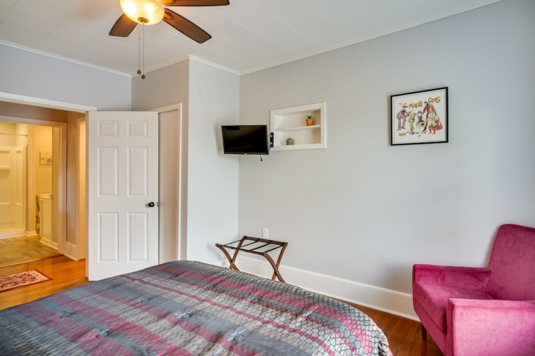 Guest rooms