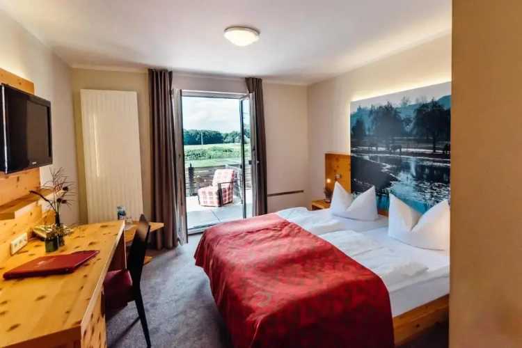 Standard Double room with balcony