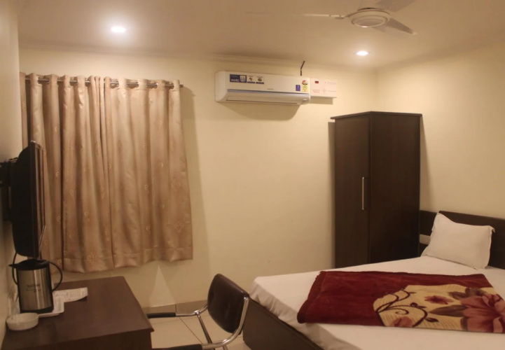 Hotel Surya