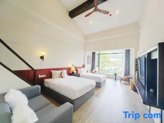 Deluxe Family Duplex room