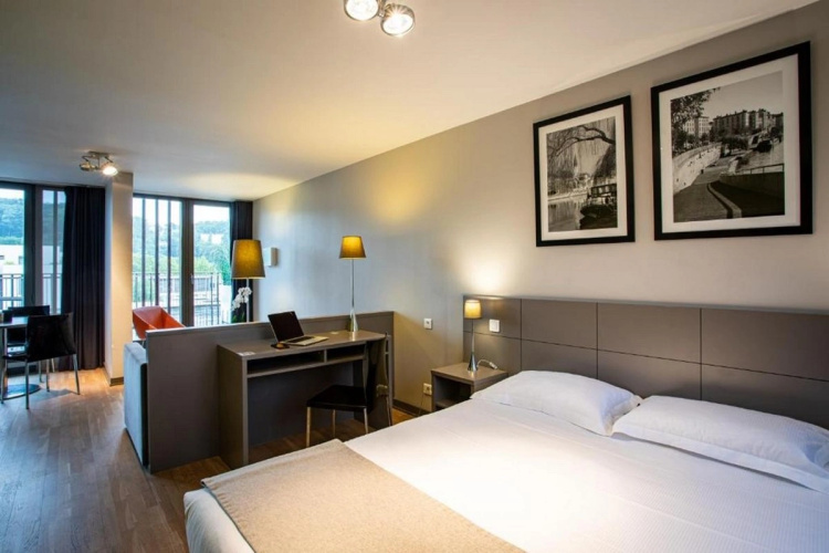 Dock Ouest Residence