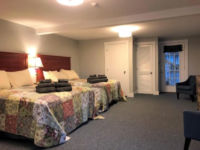 Standard Quadruple room