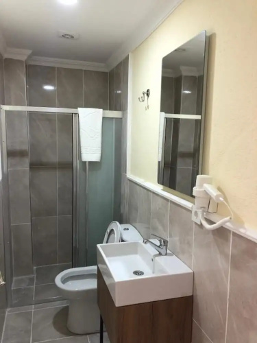 Ayramin Deluxe Hotel