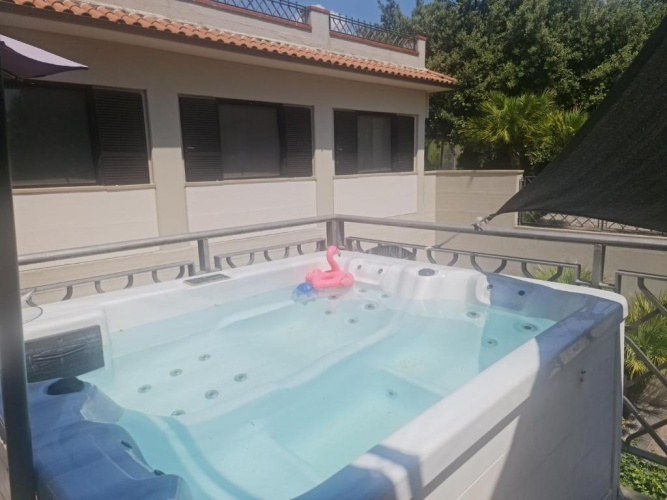 3 Bedrooms Double Apartment