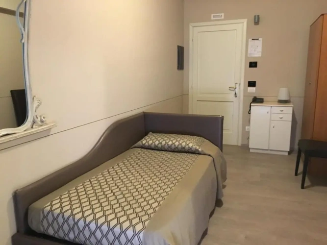 Standard Double room with view