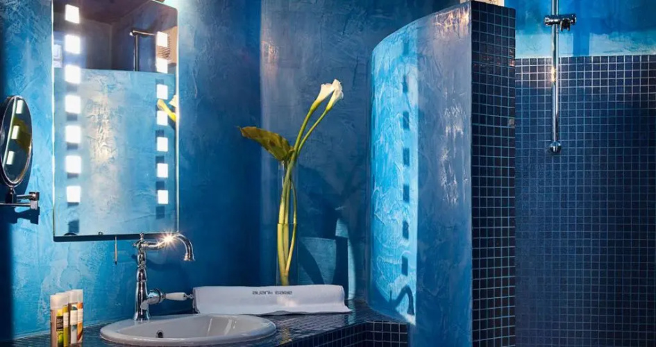 Avant Garde Suites
