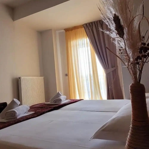 1 Bedroom Comfort Double room with balcony and with park view