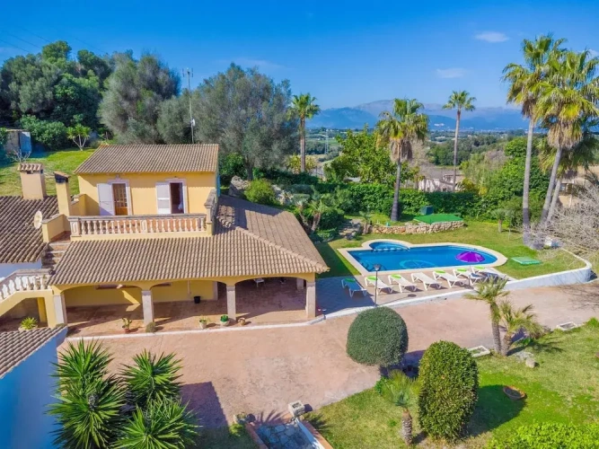 Villa