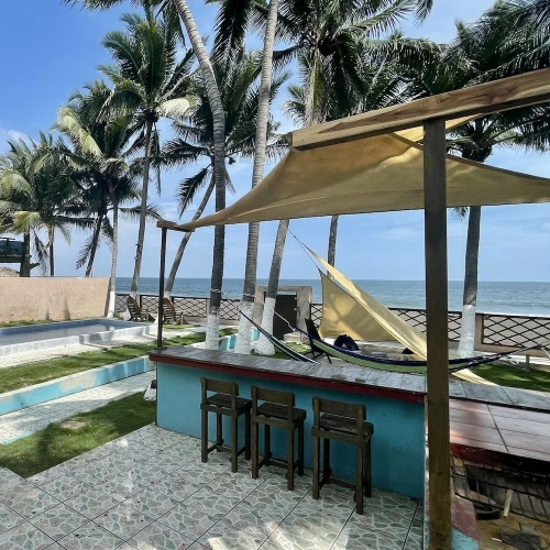 3 Bedrooms Chalet beachfront