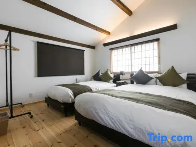 2 Bedrooms Cottage