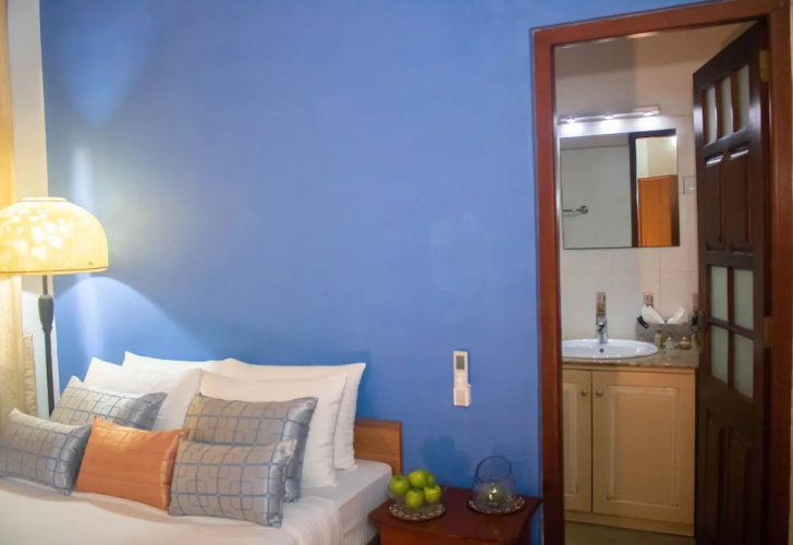 Holistic Villas River