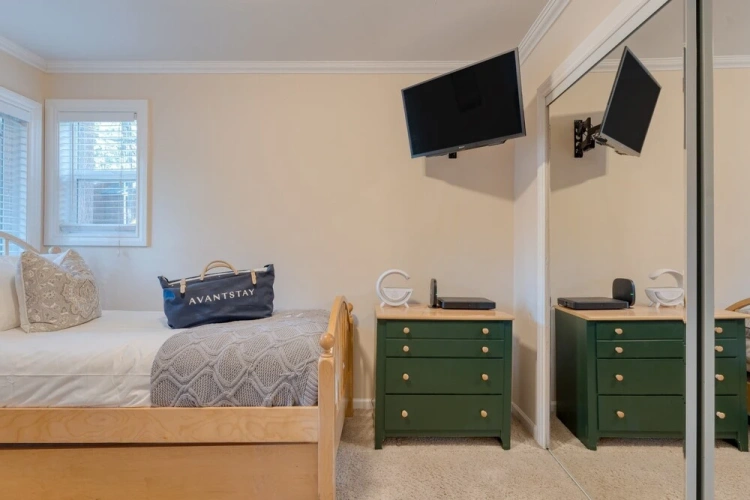 3 Bedrooms Cottage