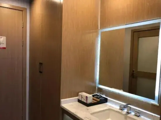 Xinhong Hotel