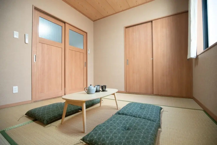 Kuromon Residence
