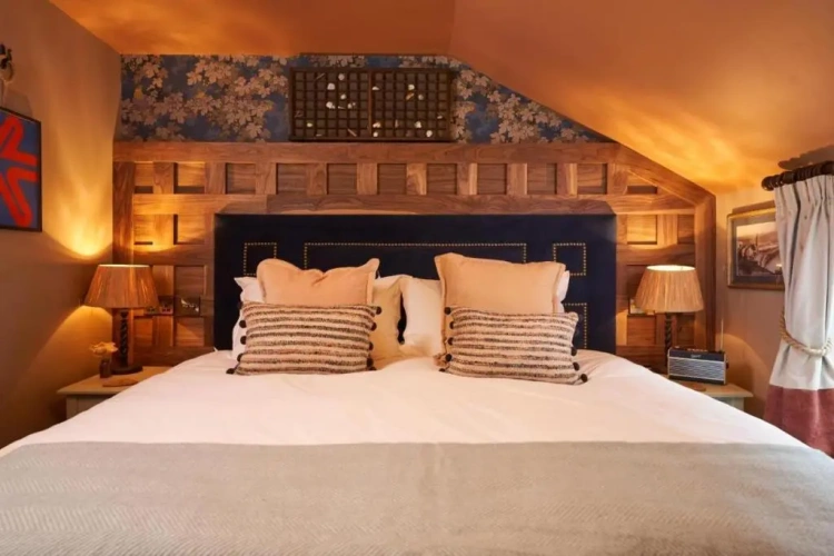Standard Twin room with sea view