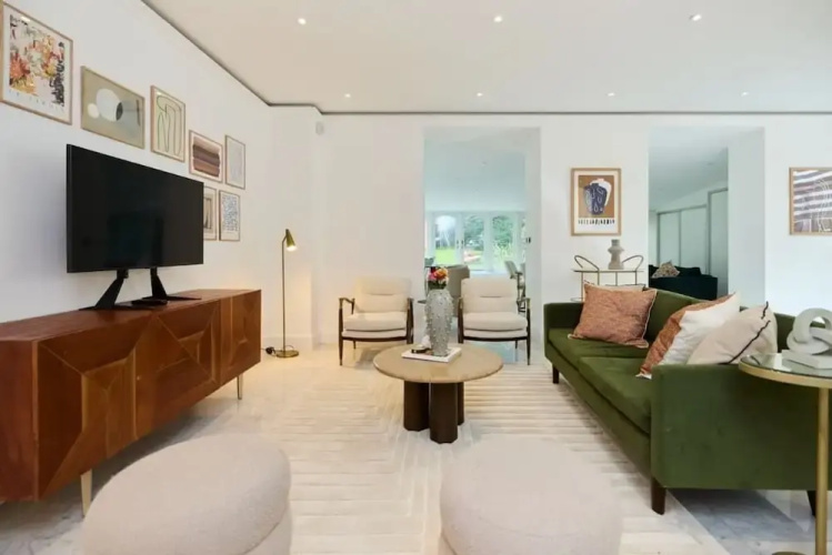 The Primrose Hill Place - Charming 4bdr Flat With Communal Garden